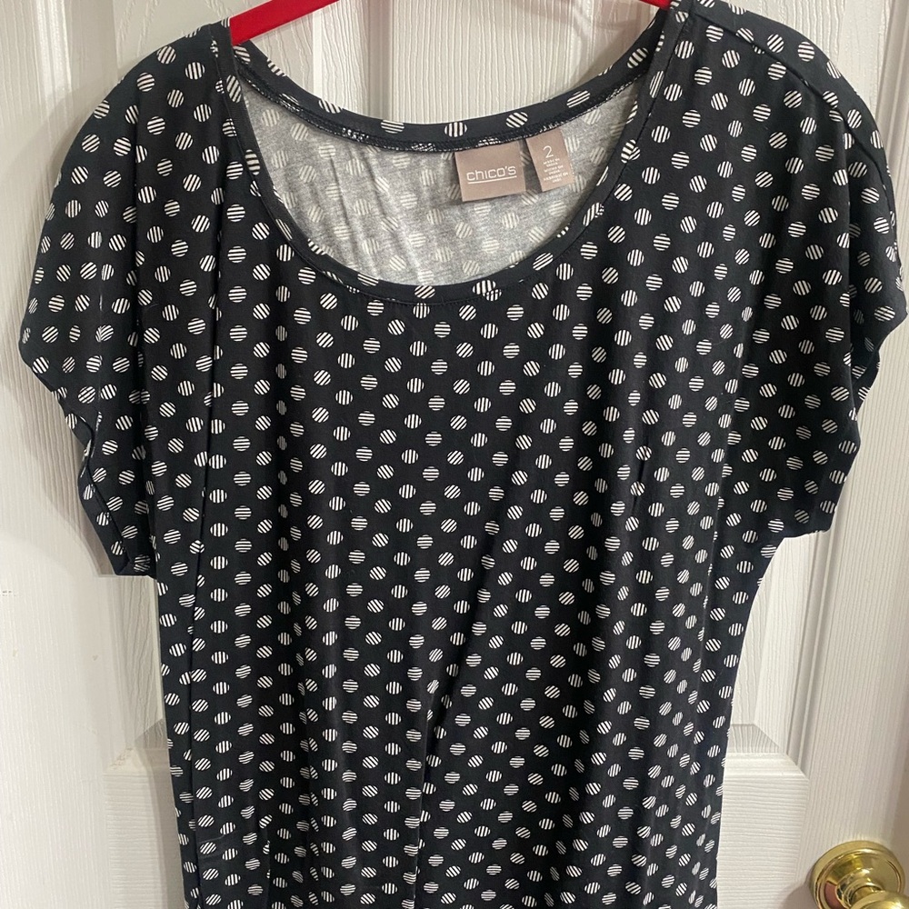 Chico's Black and White Polka Dot Scoop Neck Tee
